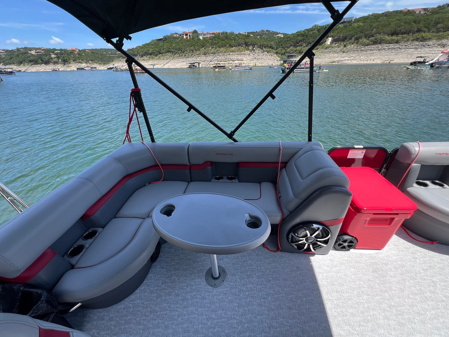 6 Hour Rental | Pontoon